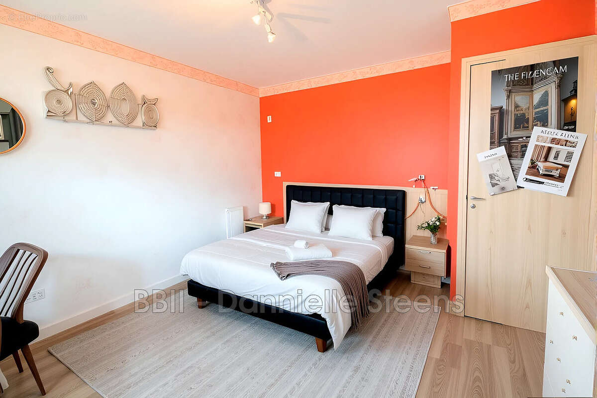 Maison 340 m² à Corlay  - photo 7