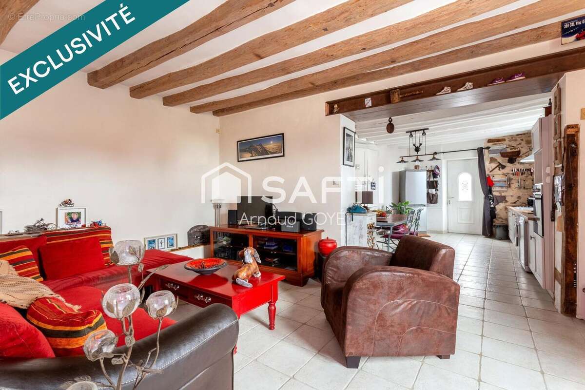 Photo 2 - Maison à ALLONNES