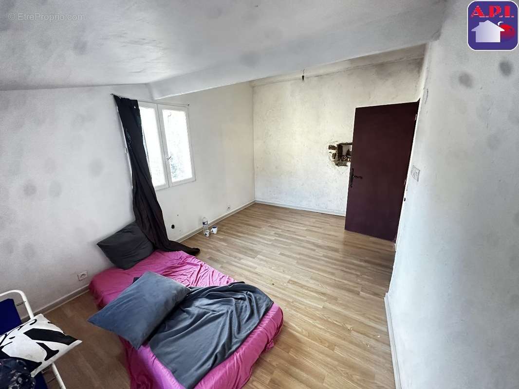 Maison à CASTELNAU-DURBAN