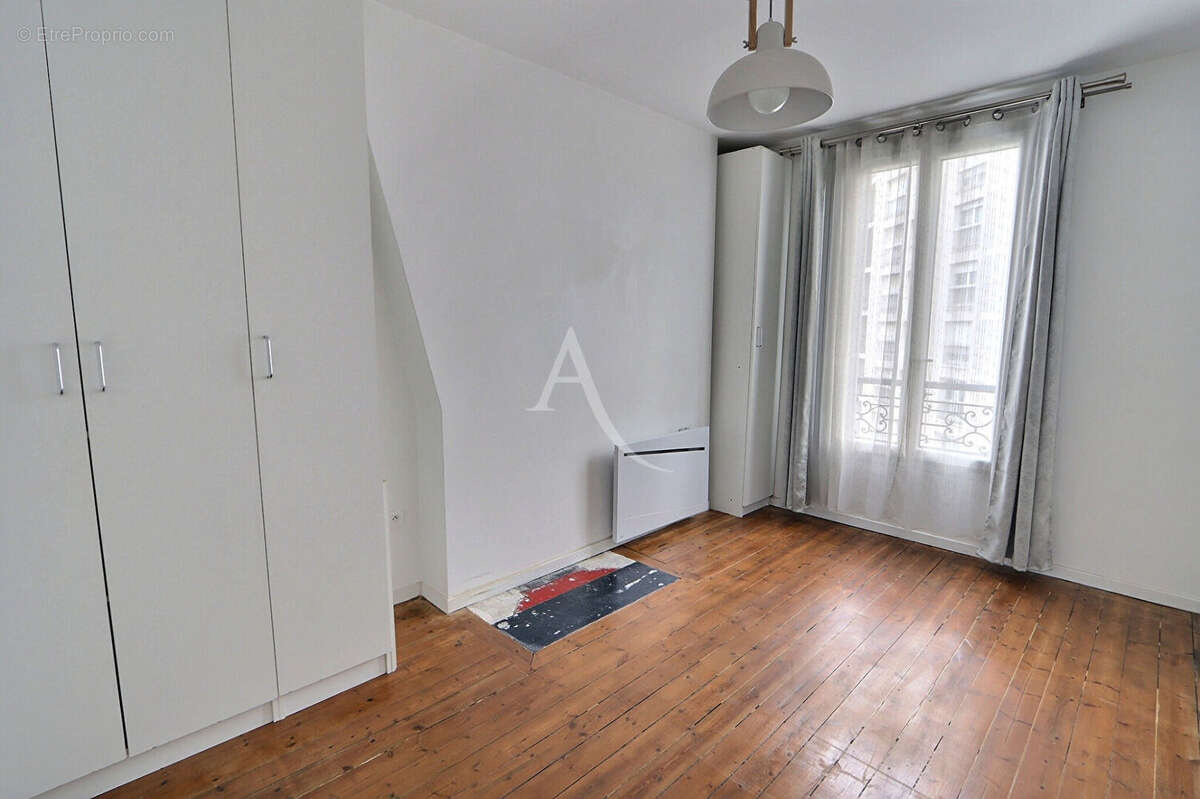 Appartement à AUBERVILLIERS