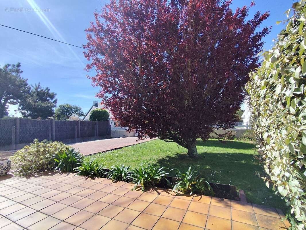 Maison à LE POULIGUEN