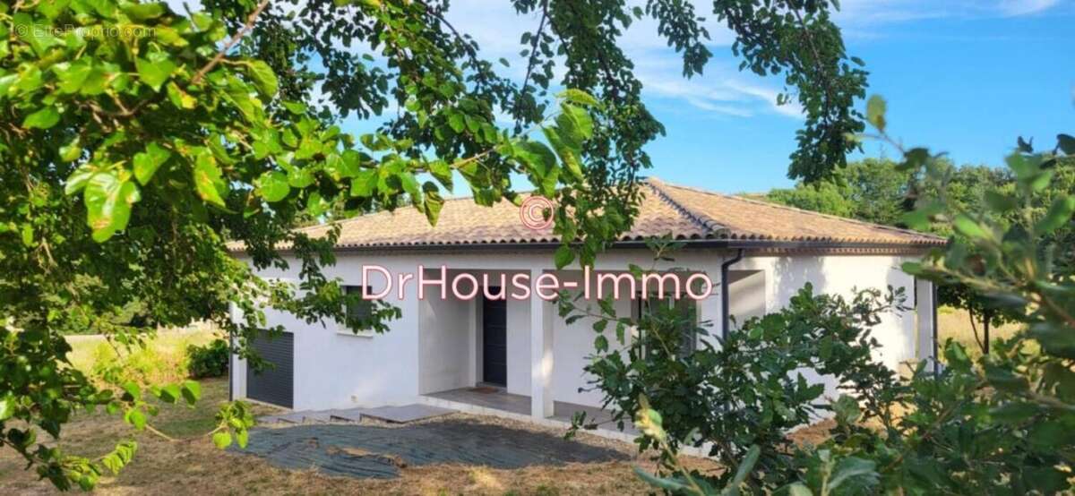 Maison à LA CALMETTE