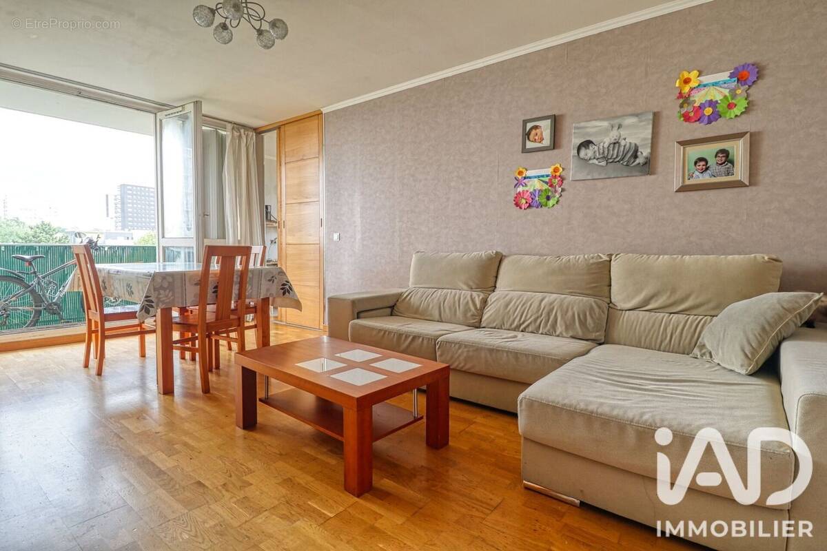 Photo 1 - Appartement à MONTIGNY-LES-CORMEILLES