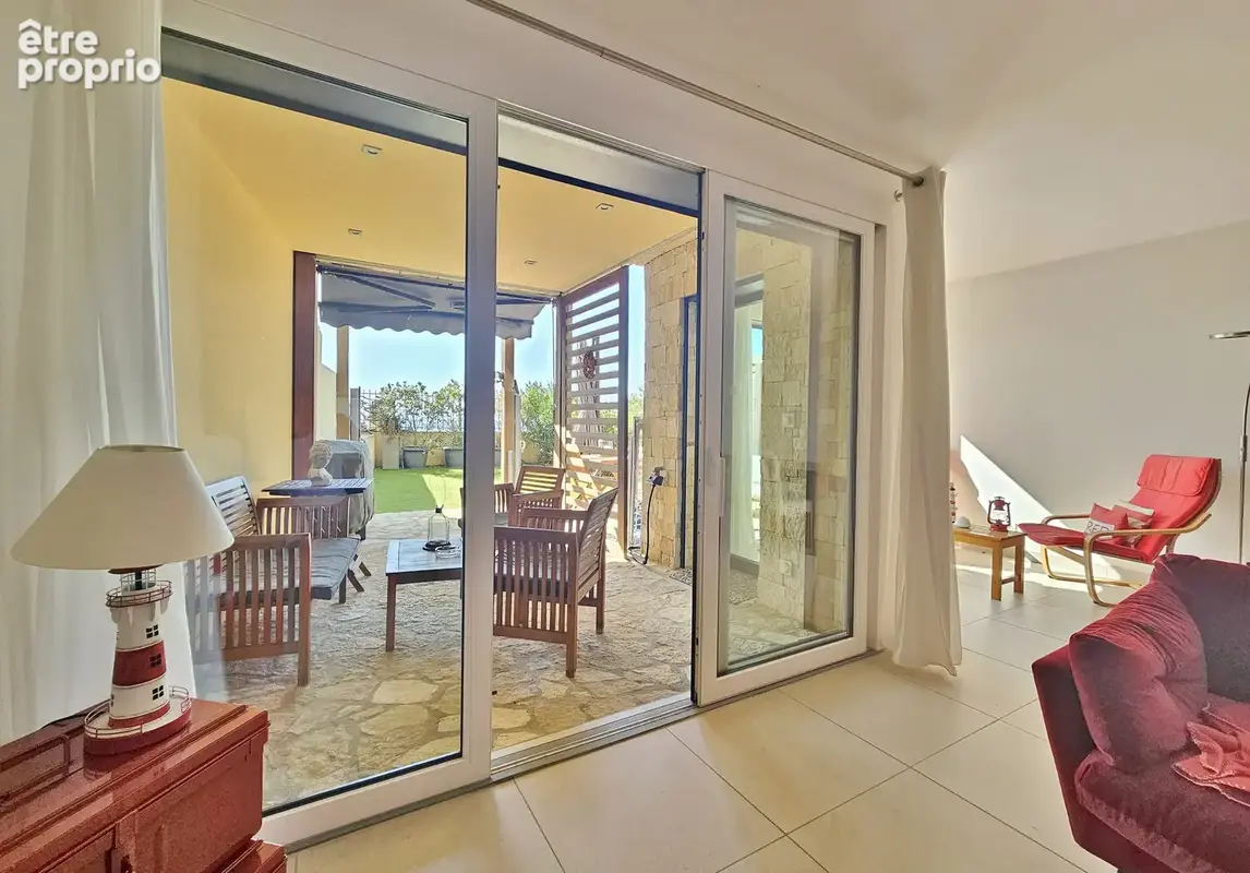 RIVE SUD Agosta Plage - Superbe T4 traversant avec jardin + Garage - photo 13
