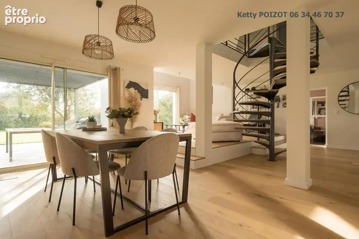 EXCLUSIVITE - Nouveauté Belle Maison Familiale Petit Mars 6 pièce(s) - 143 m2 au sol - Espace Piscine Intérieure 82 M2 - photo 6