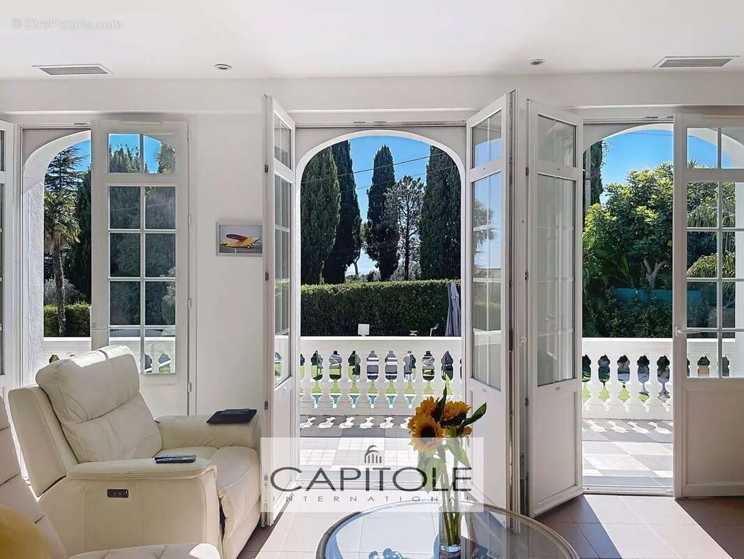 Maison à ANTIBES