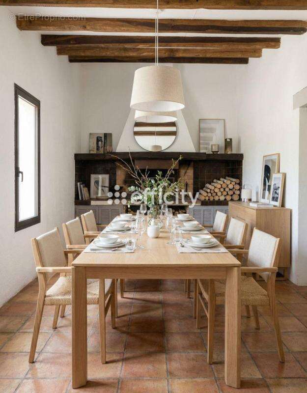 Maison à LA GARDE-FREINET