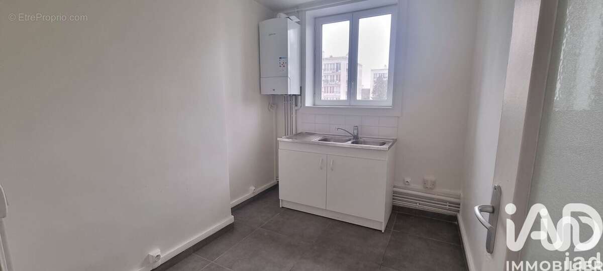 Photo 4 - Appartement à VILLIERS-LE-BEL