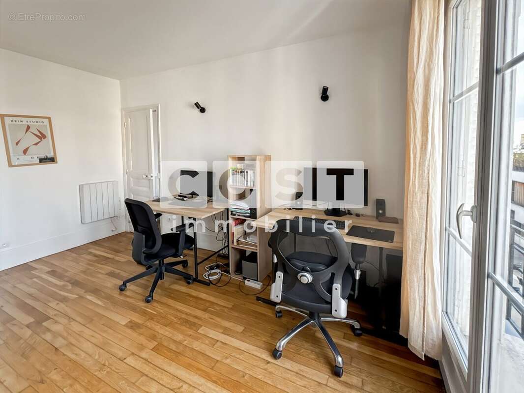 Appartement à COLOMBES