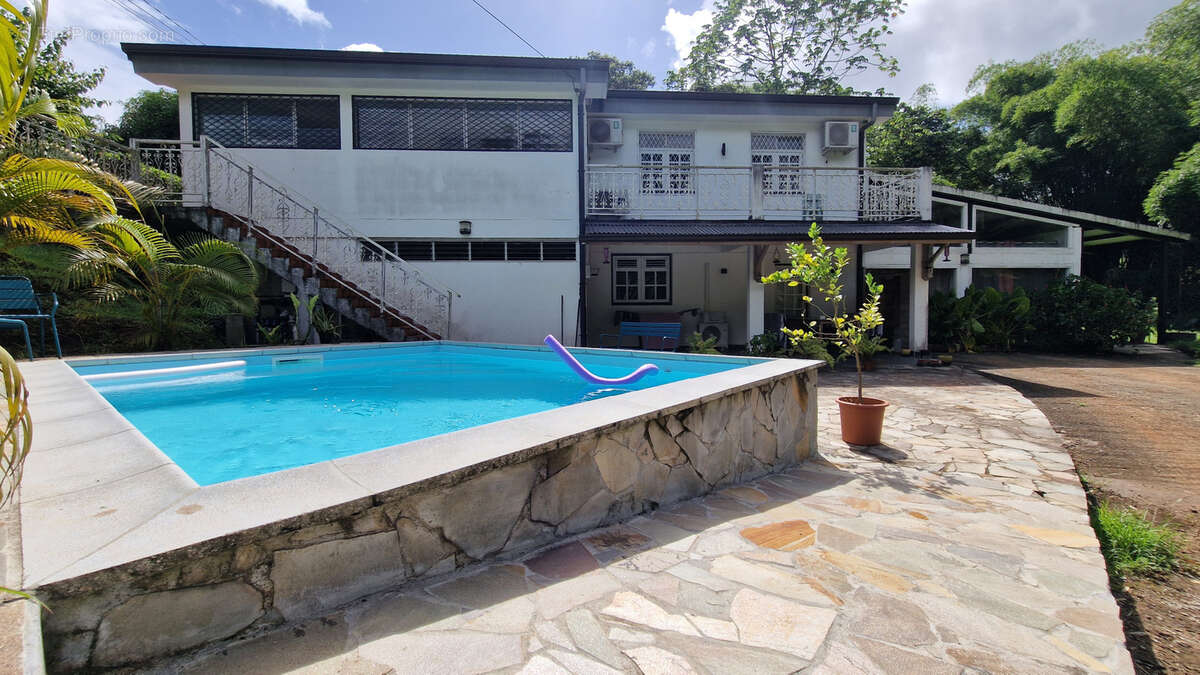 Maison à FORT-DE-FRANCE