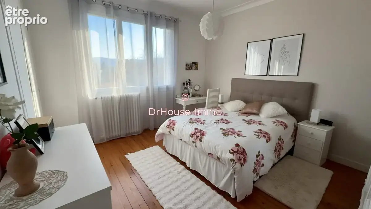Maison 5 pièces 105 m² à vendre à Luzech (46140) - photo 15