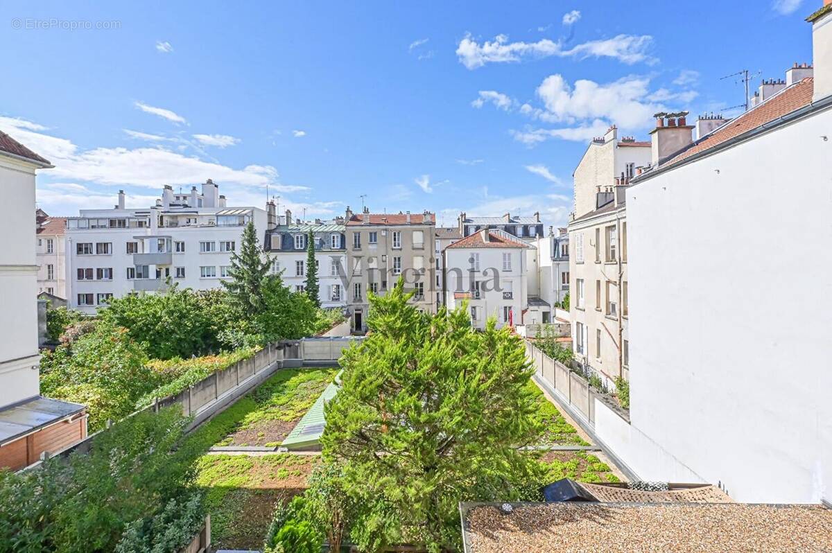 Appartement à CHARENTON-LE-PONT