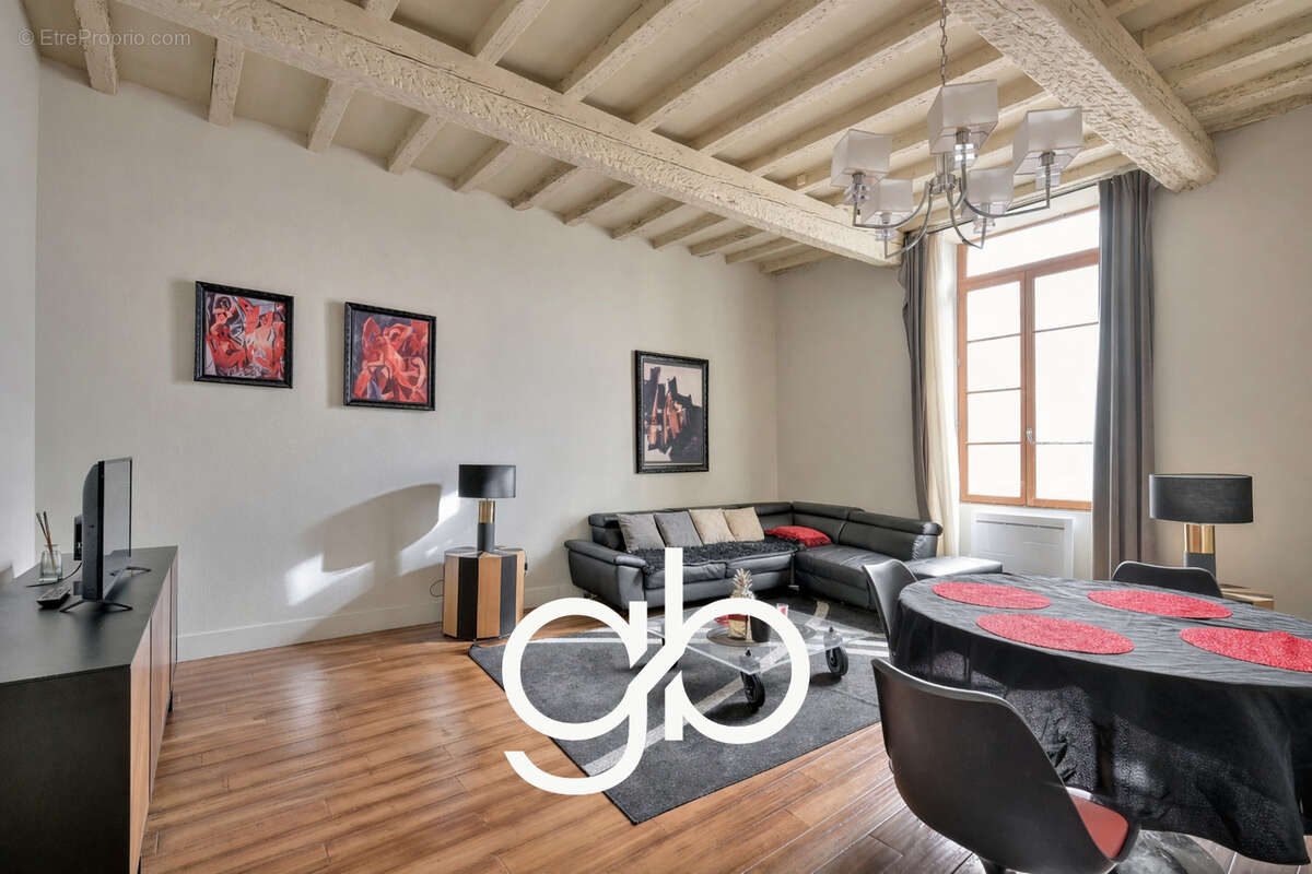 Appartement à NIMES