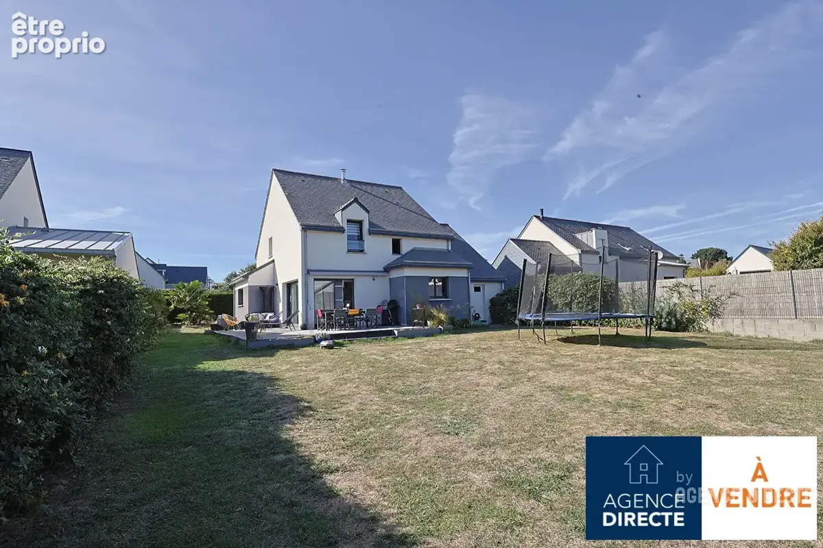 Photo Maison à Saint-Coulomb au prix de 658 560€