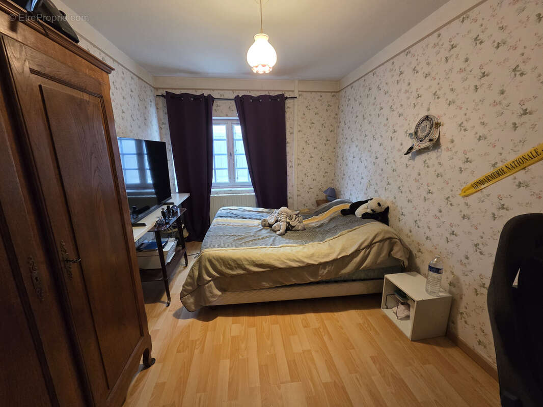 Maison traditionnelle composée de 3 logements avec grand jardin - photo 16