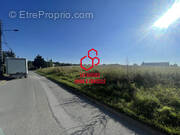 Terrain à MORET-SUR-LOING