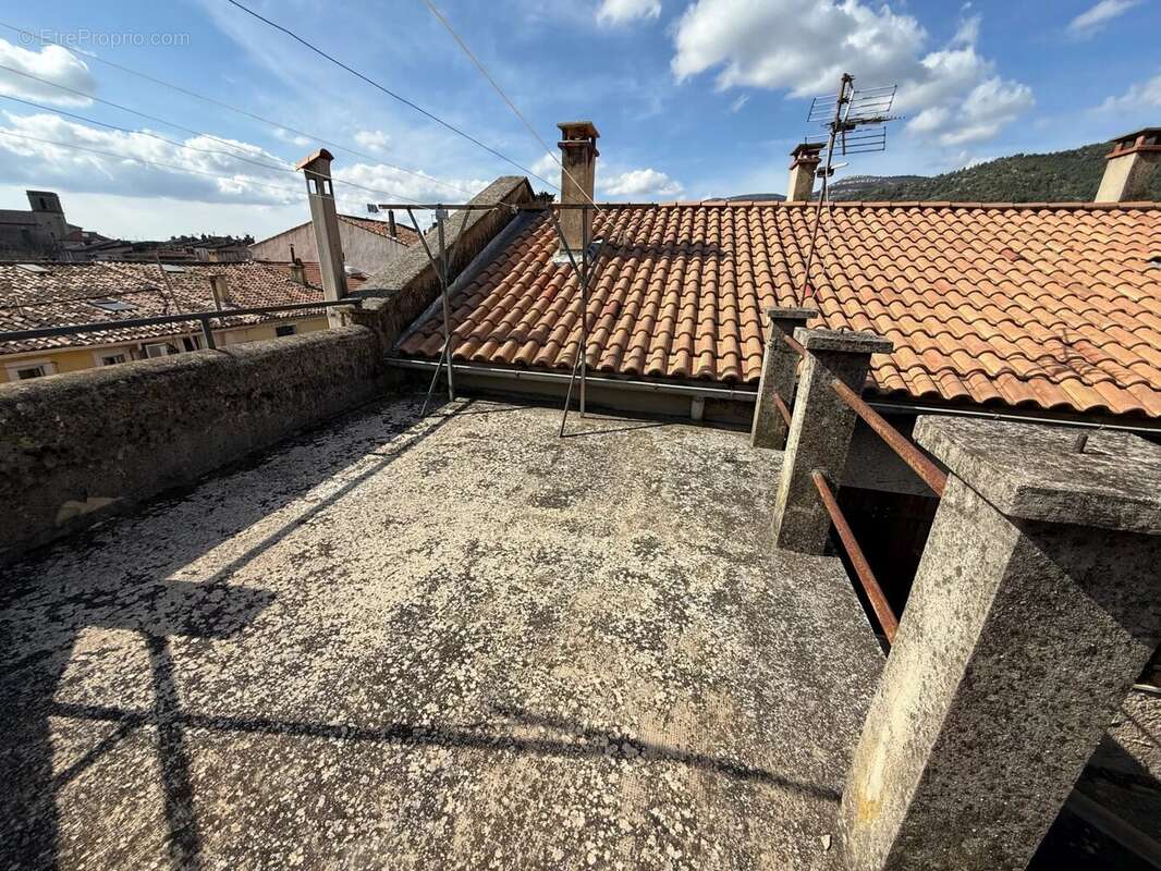 Maison à ROQUEVAIRE