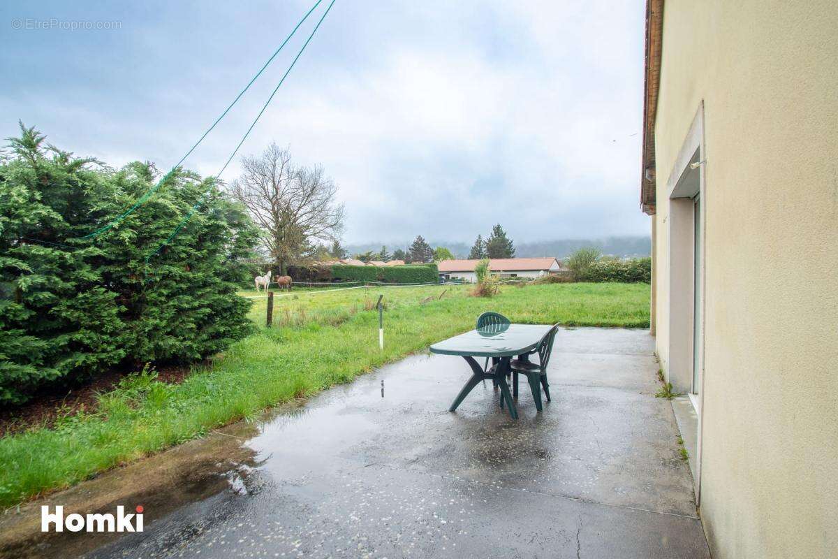 Maison à BAS-EN-BASSET