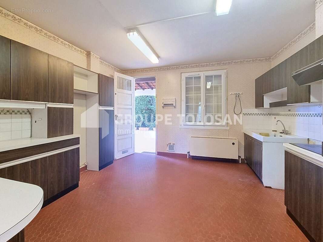Maison 172 m² à Escalquens  - photo 9