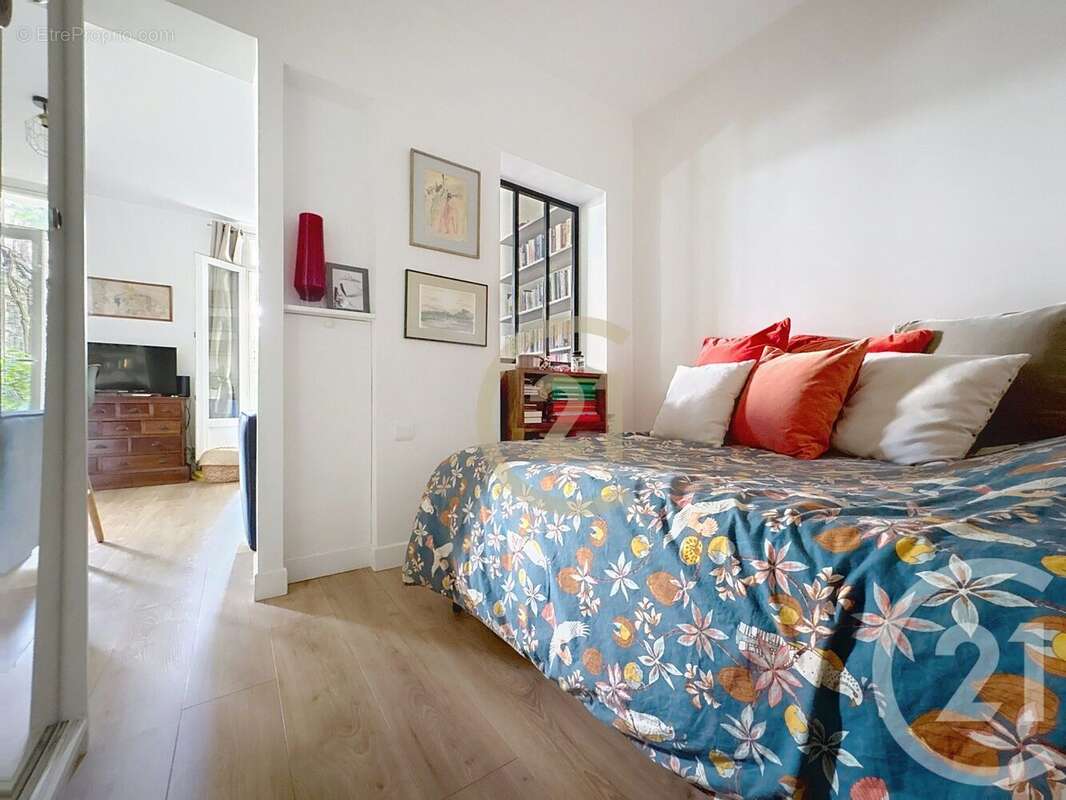 Appartement à PARIS-12E