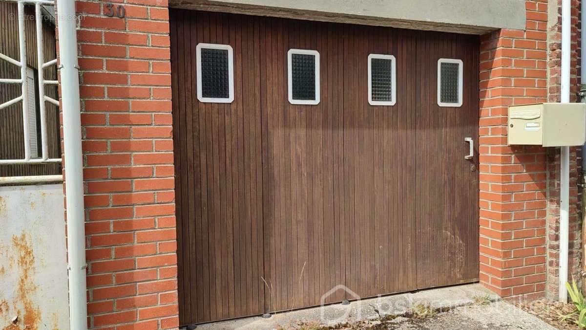 Maison à VILLERS-BRETONNEUX