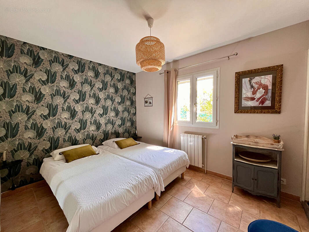 Maison à CAUMONT-SUR-DURANCE