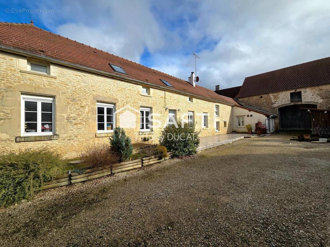 Photo 1 - Maison à PARGUES