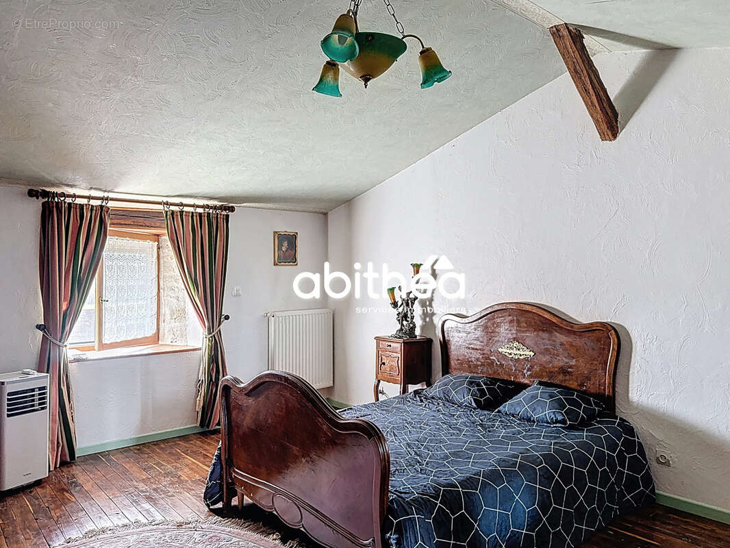 Maison à VILLEFAGNAN