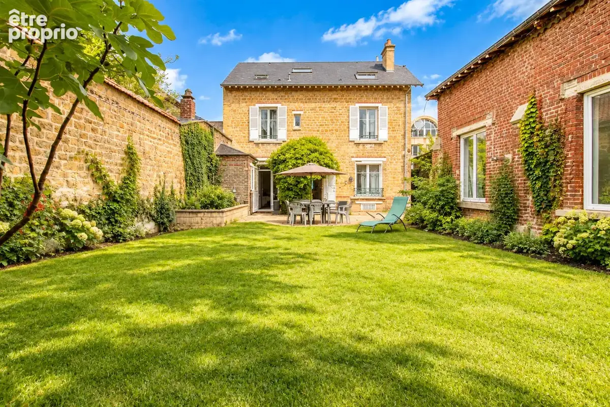 Photo Maison à Charleville-Mezieres au prix de 460 000€