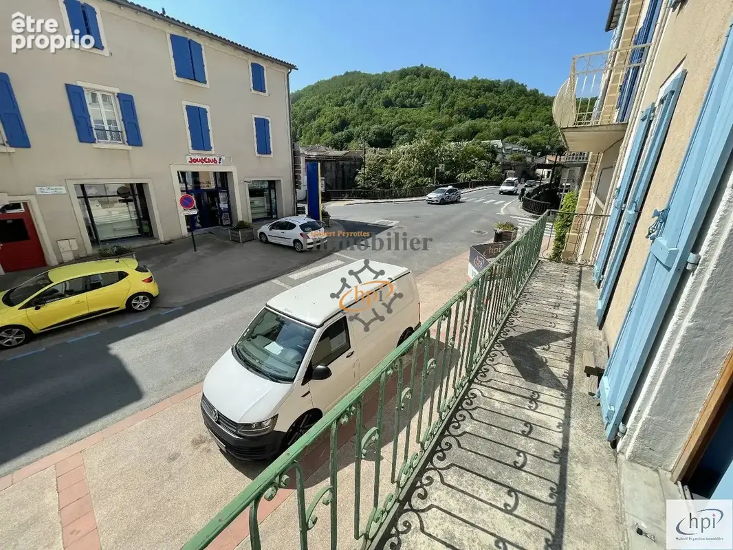 Immeuble à usage locatif Saint Affrique - photo 16