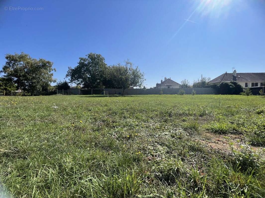Terrain à GAILLON
