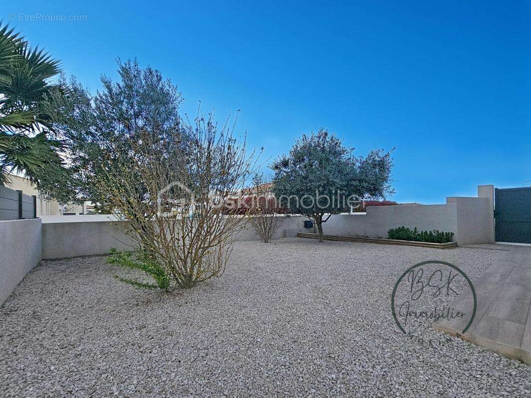 Maison à COLOMBIERS