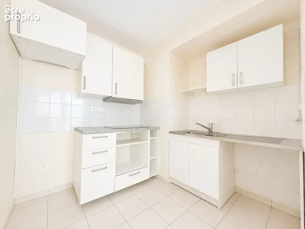 Appartement 2 pièces 44 m² à vendre à Guyancourt (78280) - photo 3