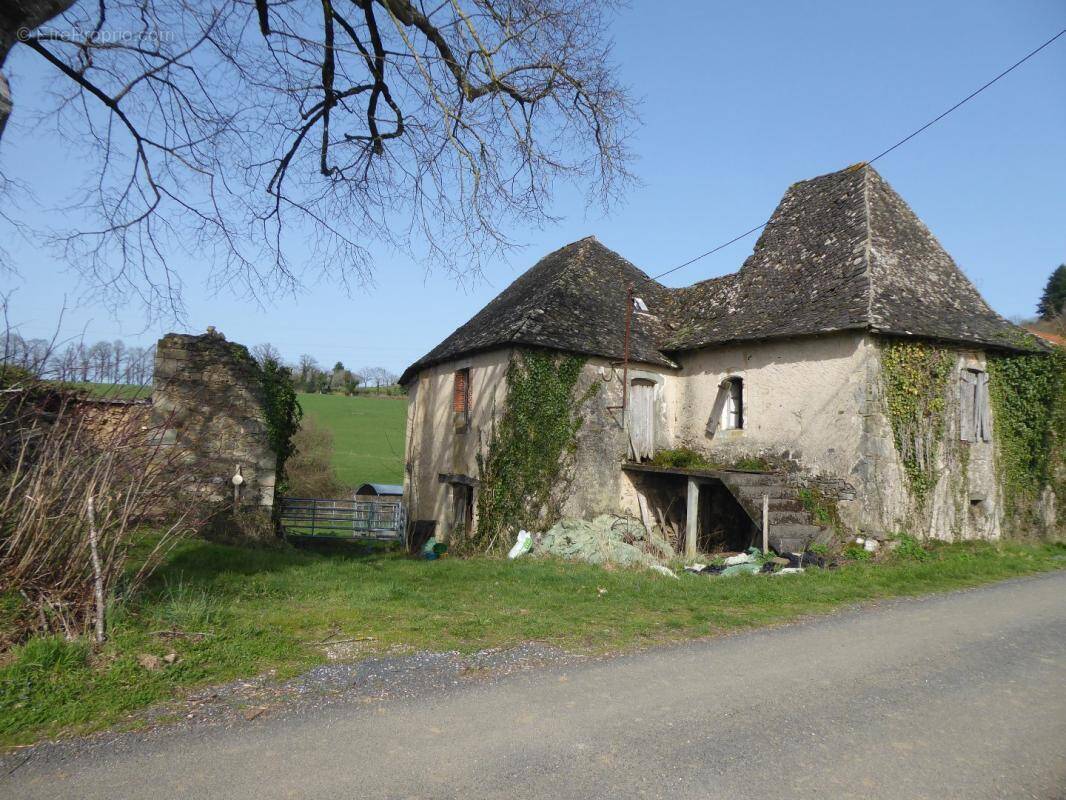 Maison à SAINT-JEAN-LAGINESTE