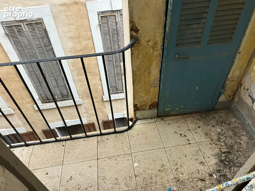 Type 2/3 - 55 m2 - rue d'italie - prefecture 13006 - vide - residence principale - photo 18