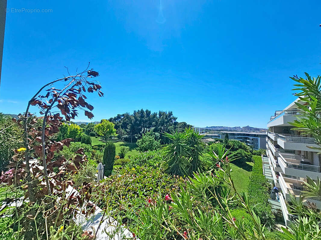 Appartement à MARSEILLE-12E