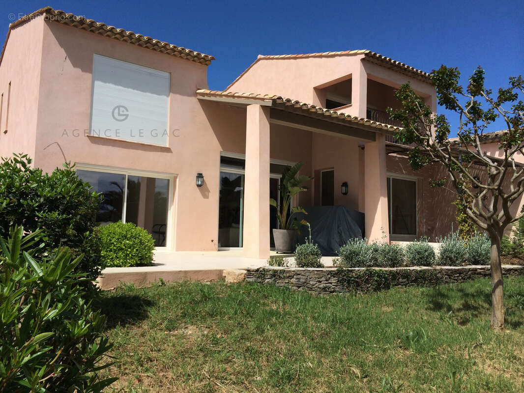 Maison à GRIMAUD