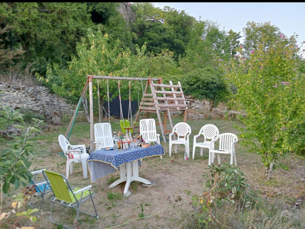 AIGNAY LE DUC  Maison du XVIè s de 125 m2 avec une terrasse et un terrain non attenant de 240m2 - photo 26