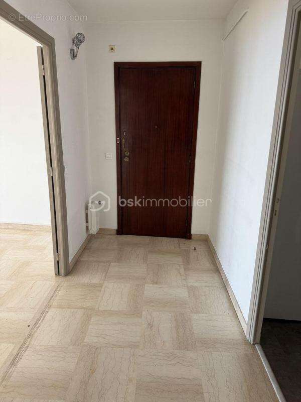 Appartement à CAP-D'AIL