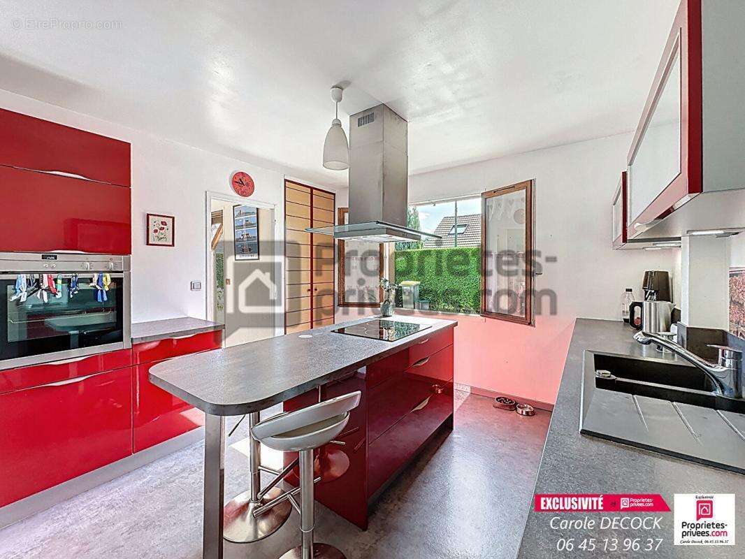 Maison à OZOIR-LA-FERRIERE