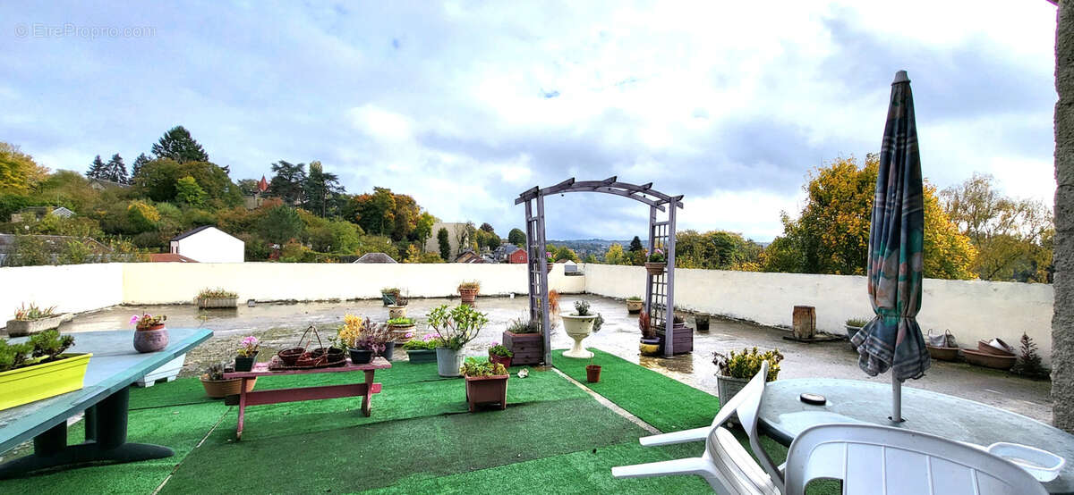 Maison à CHARLEVILLE-MEZIERES