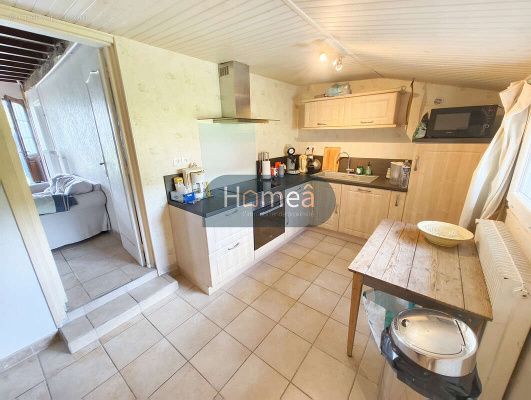 Maison de caractère plain pied 3 chambres - photo 3