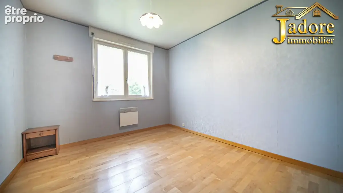 *** trop tard ** maison de village beau volume - photo 9
