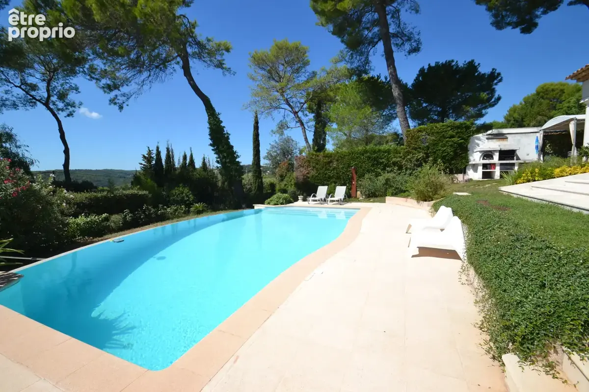 Biot residentiel superbe maison 5/6 pieces terrain 1500 m2 piscine. - photo 4