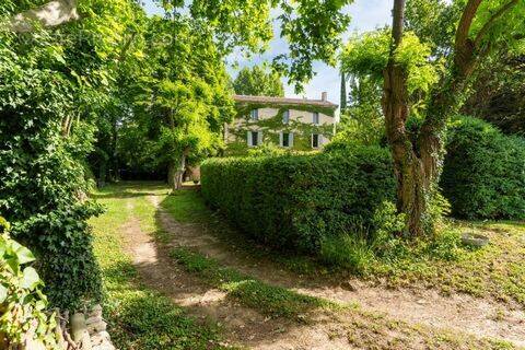 Appartement 350 m² à La Tour-D'aigues  - photo 1