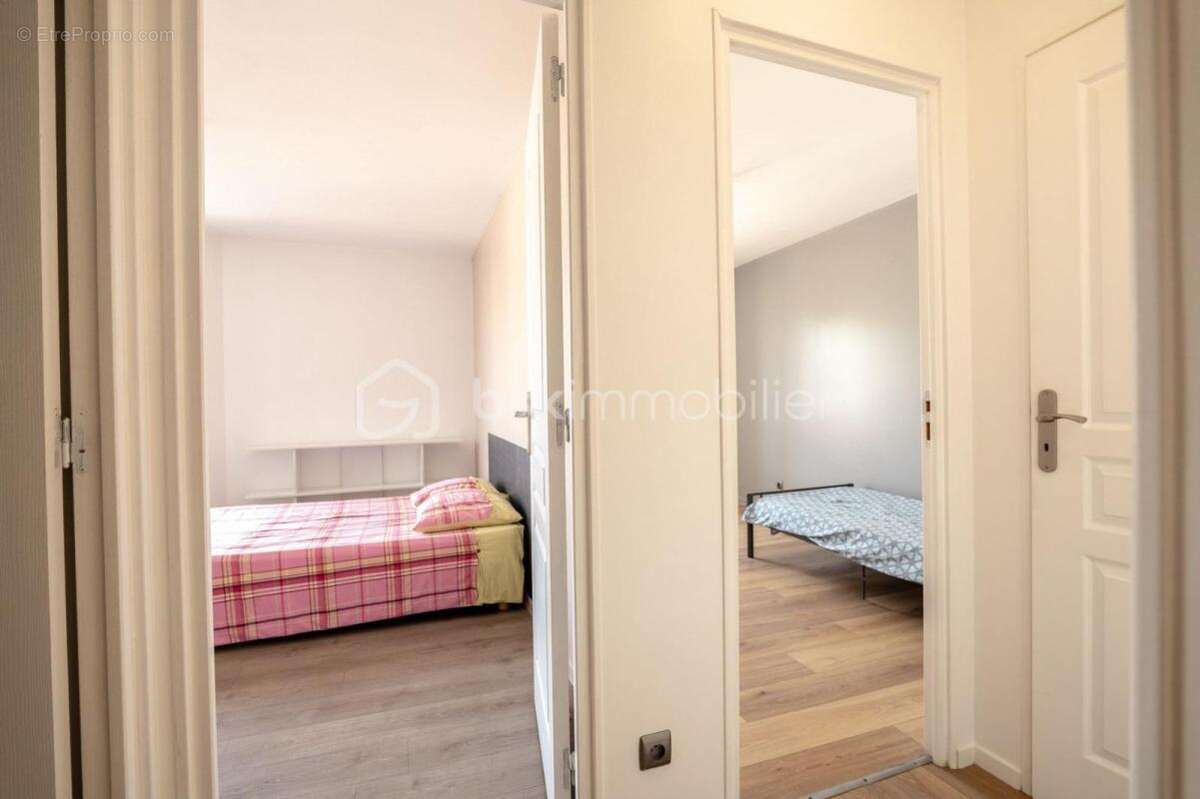 Maison à LA CHAPELLE-SAINT-MARTIN-EN-PLAINE