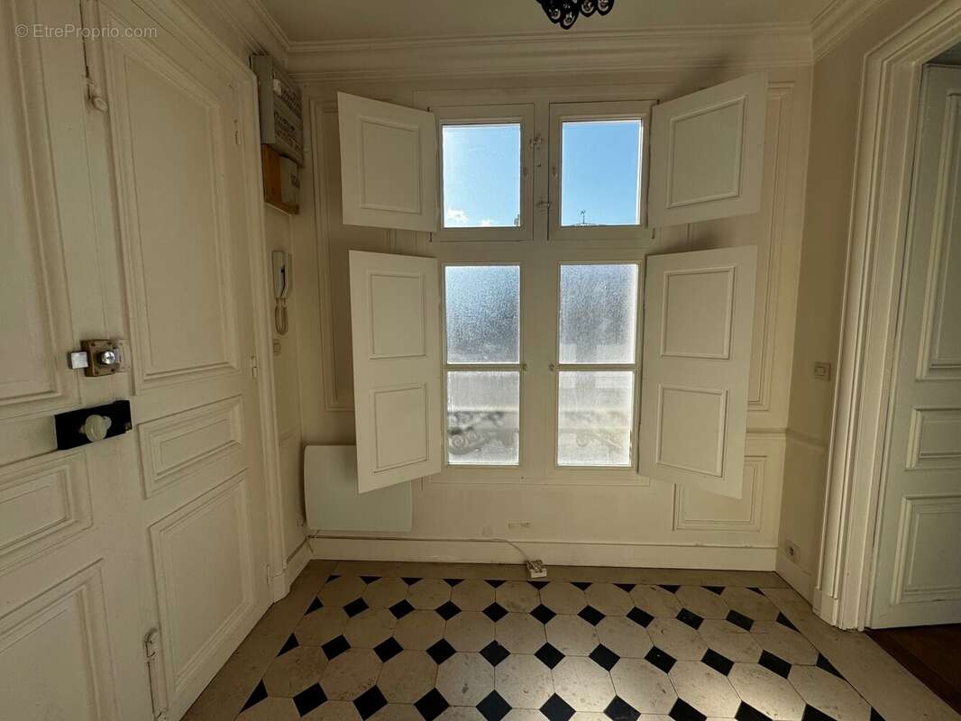 Appartement 59 m² à Fontainebleau  - photo 2