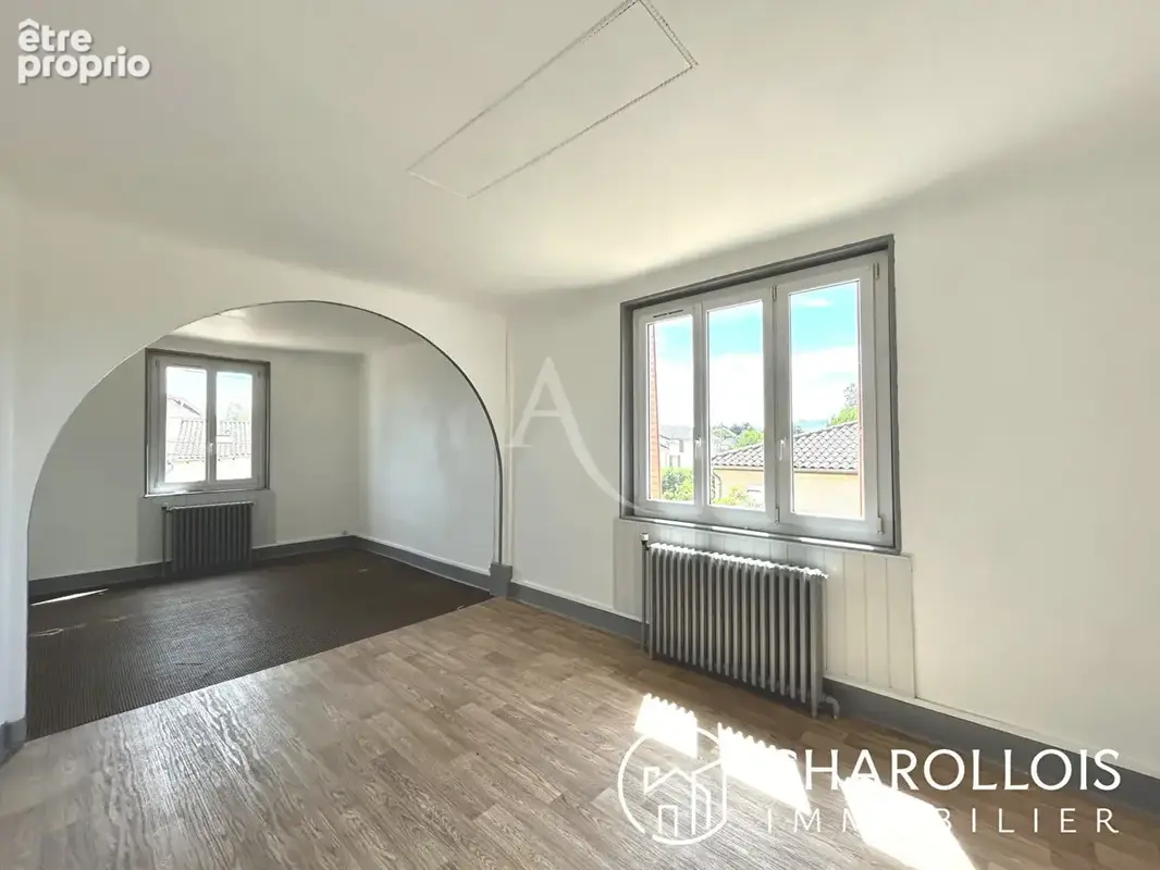 Maison sur sous sol - 70 m² - Charnay Les Macon - photo 2