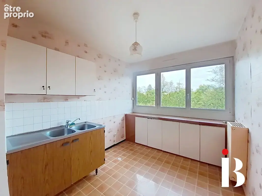 Appartement t4 face au parc de la gaudinière avec garage - photo 5