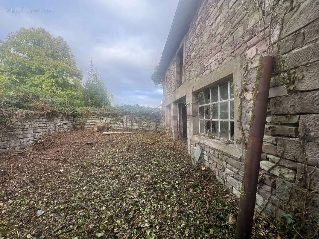 Appartement à LUXEUIL-LES-BAINS